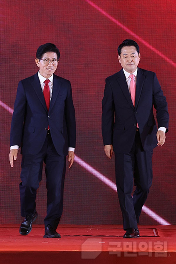  ȸ, 蹮  嵿 ἱ 