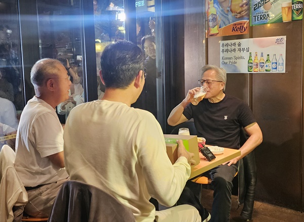  Ȳ  ְ濵  Ｚ ȸ, Ǽ ׷ ȸ ġ ȸ