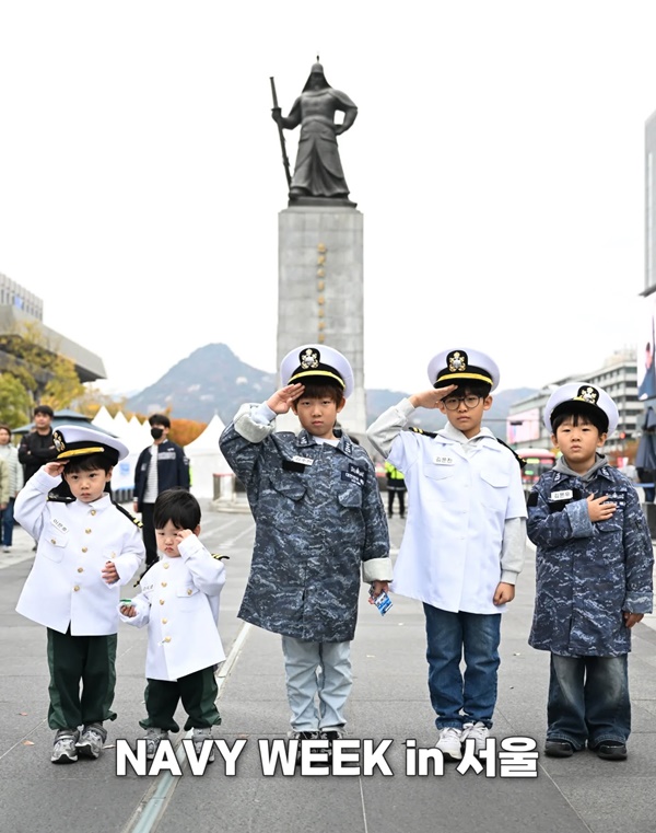 ÇØ±º â¼³ 80Áֳ⠡®NAVY WEEK in ¼¿ï¡¯