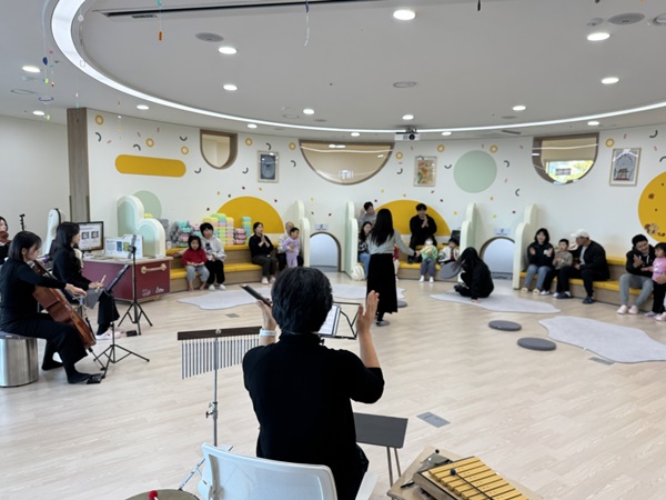 °æ±âµµ±³À°Ã»ºÏºÎÀ¯¾ÆÃ¼Çè±³À°¿ø, Àå¾Ö À¯¾Æ¿Í °¡Á·ÀÌ ÇÔ²²ÇÏ´Â ¡®¸ÂÃãÇü °¡Á·Ã¼Ç衯 ¿î¿µ