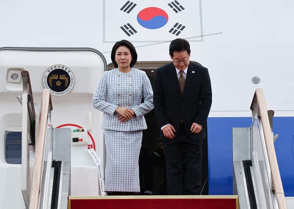 ÀÌÀç¸í ´ëÅë·É, G20 Âü¼®Â÷ Ãâ±¹