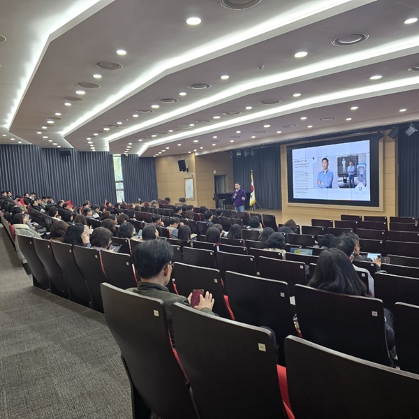 ⵵ûο,  ʵ ()    