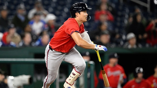 ±èÇϼº, ¾ÖƲ·£Å¸¿Í 1³â 2000¸¸ºÒ Àç°è¾à