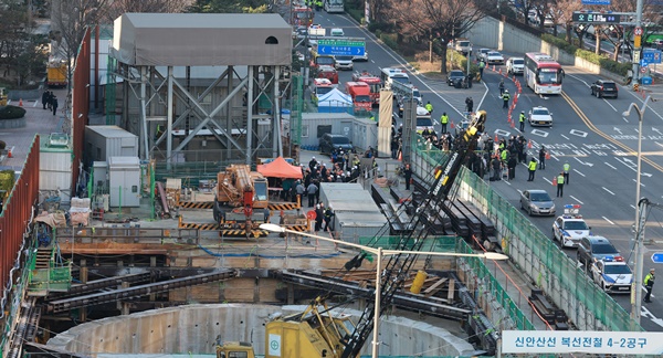 ¿©Àǵµ¿ª ½Å¾È»ê¼± ¸Å¸ôÀÚ Àü¿ø ±¸Á¶