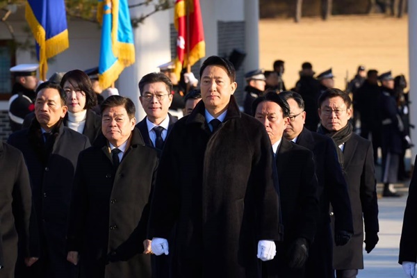 ������ ������� ����� ����