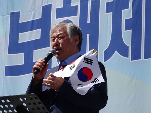 ����,���������� ���� ���� ���� ��Ȥ' ������ ��� ���ӿ��� �ߺ�