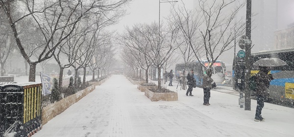 ���� ����� ���� �������� ���� �� �����ǰ� ��û ������ ���� ����