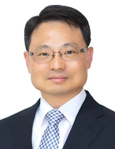 ½ÅÀÓ »ê¸²Ã»Àå¿¡ ¹ÚÀº½Ä Çö »ê¸²Ã» Â÷Àå