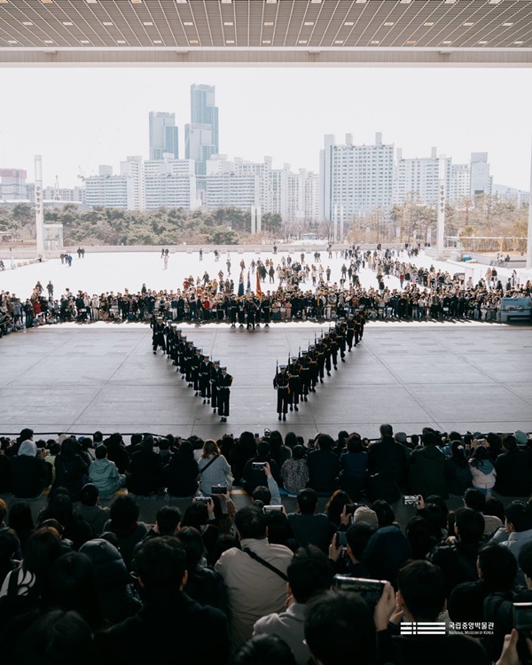 Ư���� ���츮���� �̼��š�