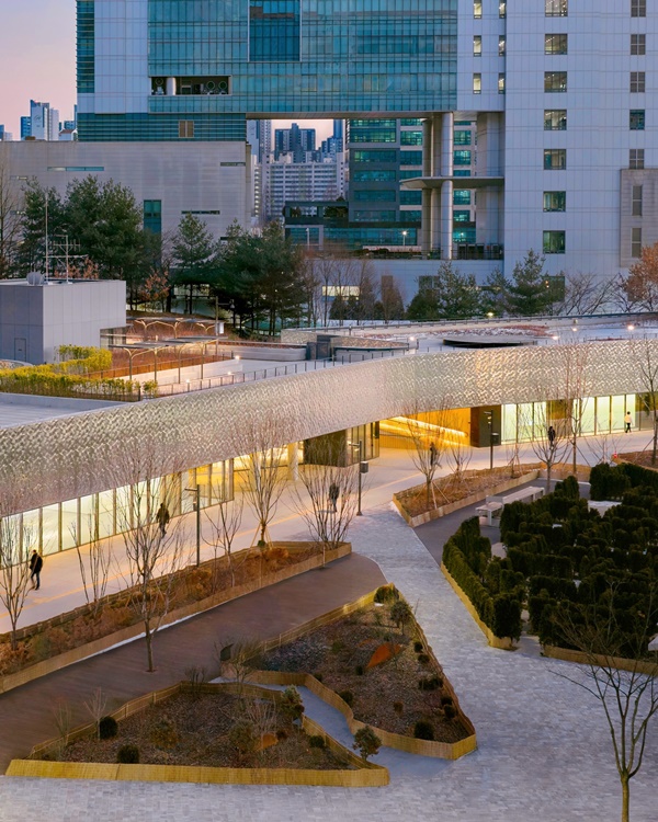 ������̼��� ����