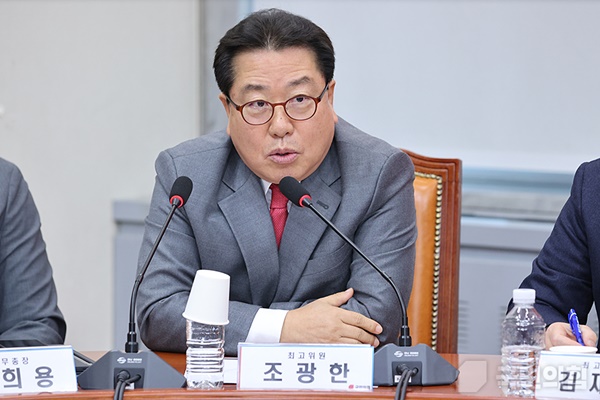 ������, �������� ��⵵���� �ĺ� �漱 ����