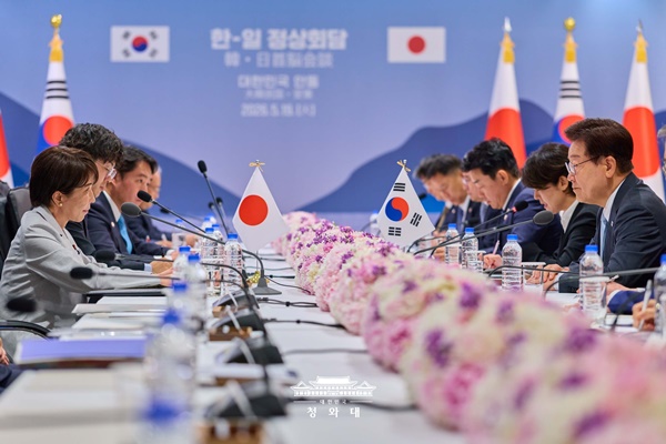 ��������, ���������� ���޸� �о߿��� ������ Ȯ�����ڴ� �� ���ǡ�
